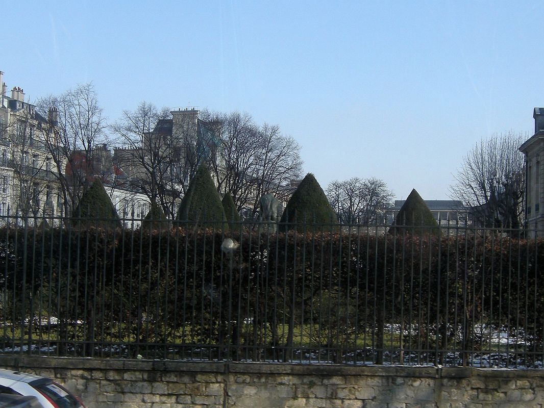 Paris 04 Rodin The Thinker From Bd des Invalides 